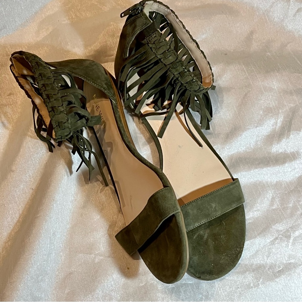Nine West Green Sueded Leather Flat Fringe Sandals